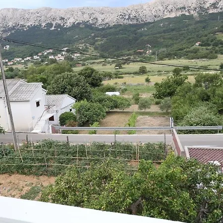 Ema Guest house